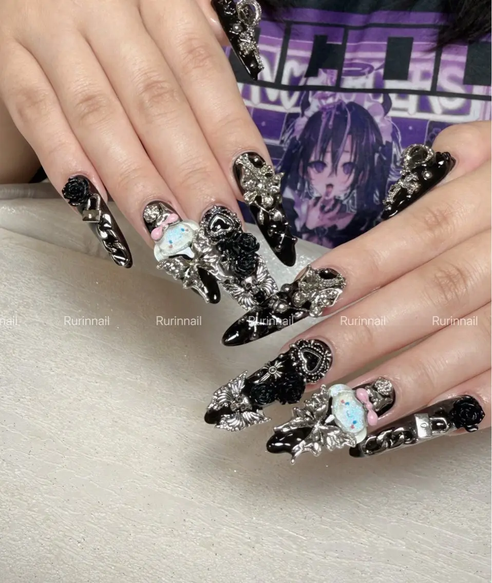 ネイル ハンドネイル ルリン サロン💅のネイルデザイン