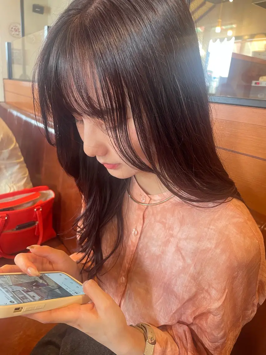 カット+ブリーチなしワンカラー🤍/似合わせカットと髪にやさしく艶をまとうナチュラルカラー🍀の写真