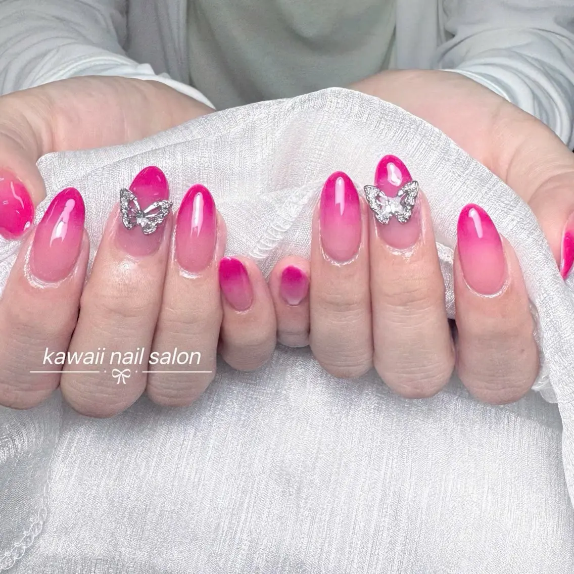 ネイル ドット フレンチネイル 韓国ネイル マグネットネイル オフィスネイル Kawaii Nail Salonのネイルデザイン