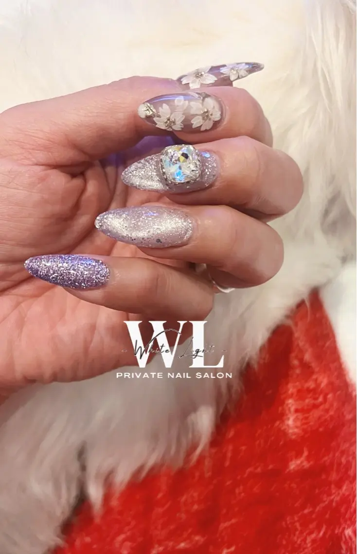 ネイル アートネイル 桜ネイル 長さ出し フラッシュネイル マグネットネイル プライベートサロン WhiteLightのネイルデザイン