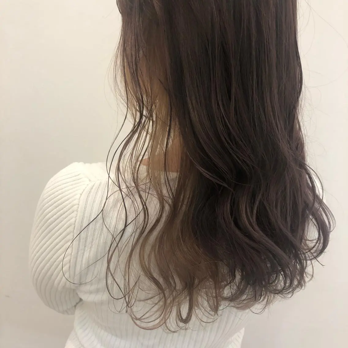 ロング 銀座/レイヤーカット 🤍内野すみれのヘアスタイル