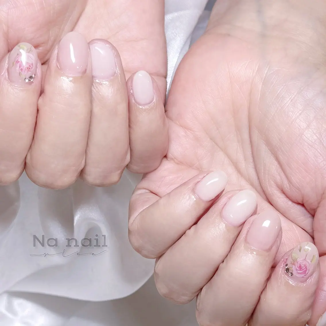 ネイル チークネイル フラッシュネイル フレンチネイル ジェルネイル グラデーション ハンドネイル CC Nail 高田馬場のネイルデザイン