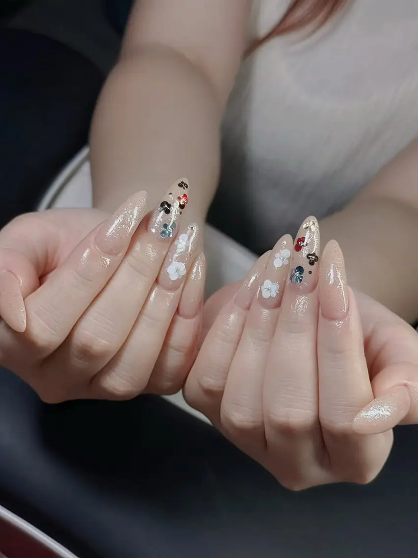 ネイル フレンチネイル 韓国ネイル 水色 マグネットネイル ニュアンスネイル ハンドネイル Hana Rose Nailのネイルデザイン