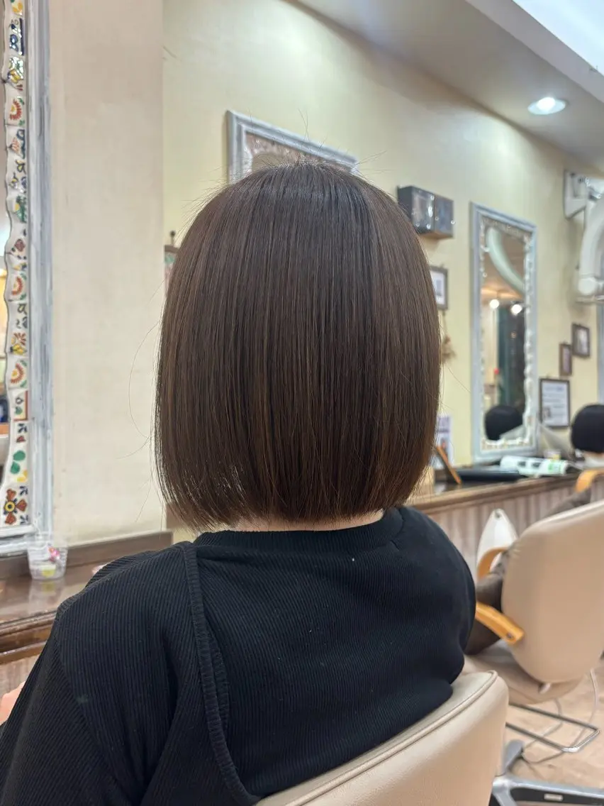 カラー 土井 萌花のヘアスタイル