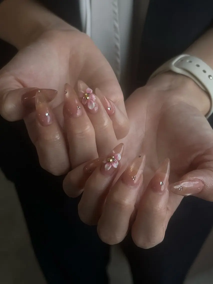 ネイル フラワーネイル ハンドネイル Y's nail ˚✧₊YUIのネイルデザイン