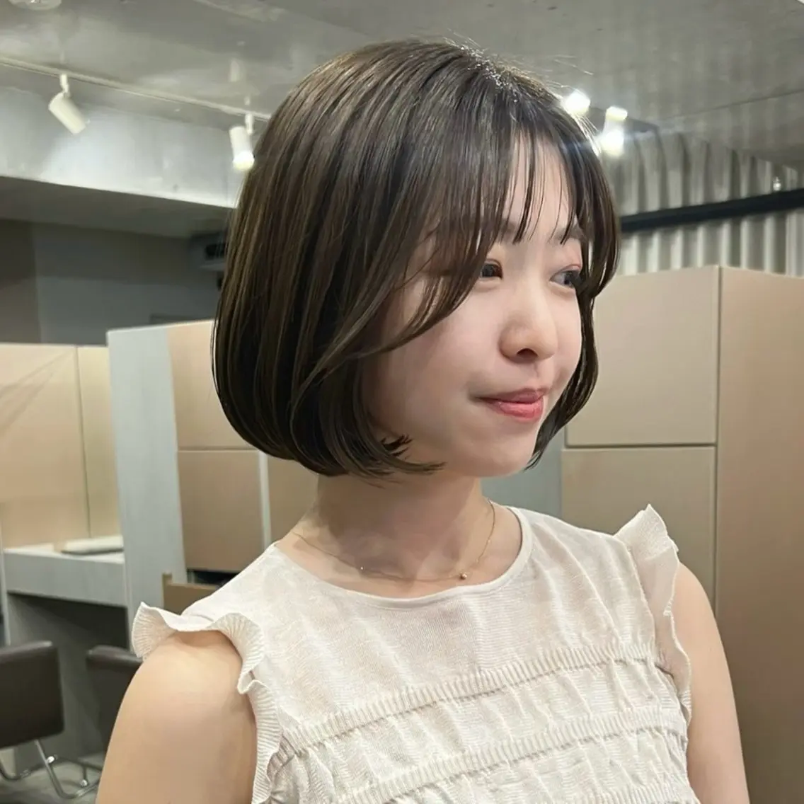 ミディアム カラー カット ヘアカラー トリートメント akane/オリーブ /ボブパーマのヘアスタイル