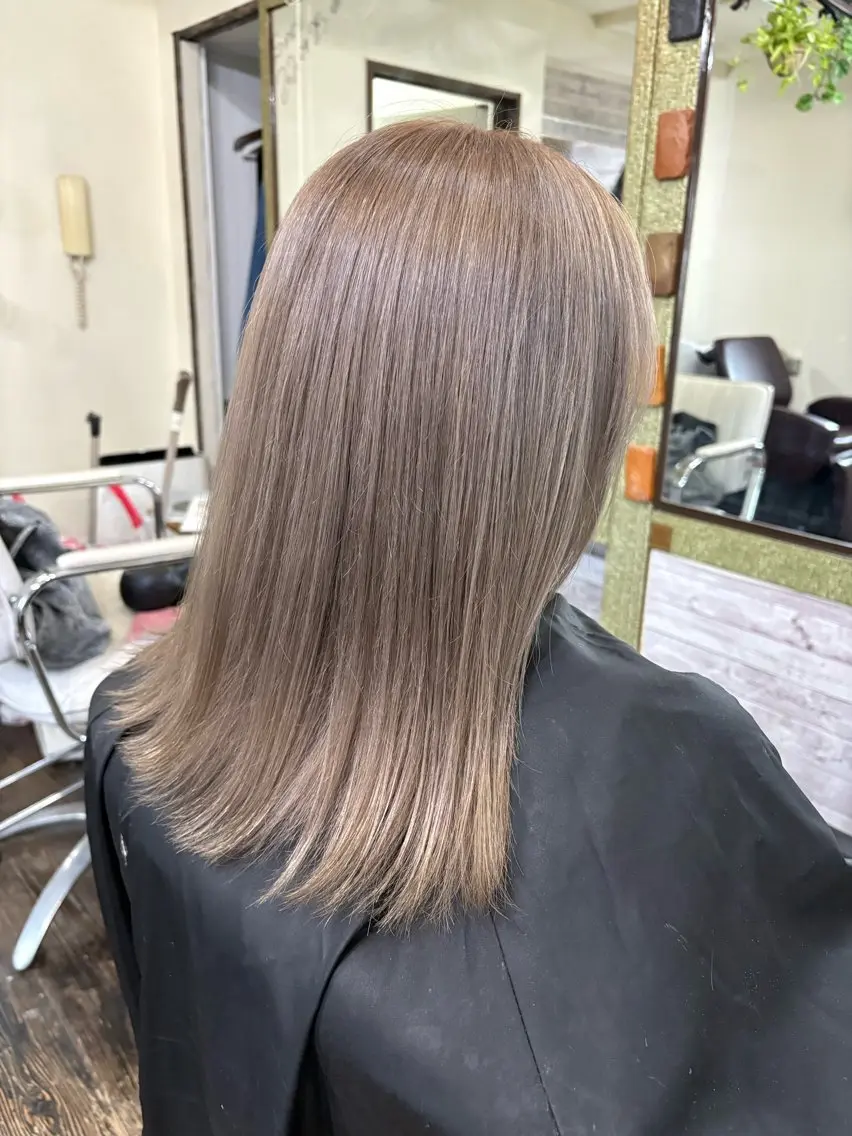 カラー ヘアカラー 渡辺 健太のヘアスタイル