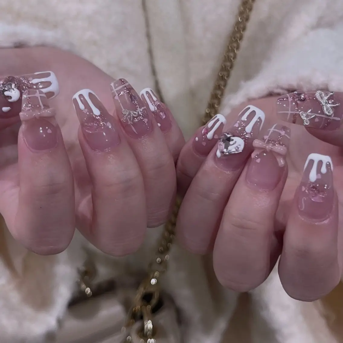 ネイル ハンドネイル 🧁fein. nana🩵のネイルデザイン