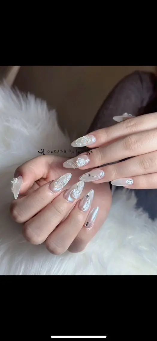 ネイル フレンチネイル 韓国ネイル シンプルネイル ワンホンネイル 冬ネイル ハンドネイル RAMU Nail 恵比寿店のネイルデザイン