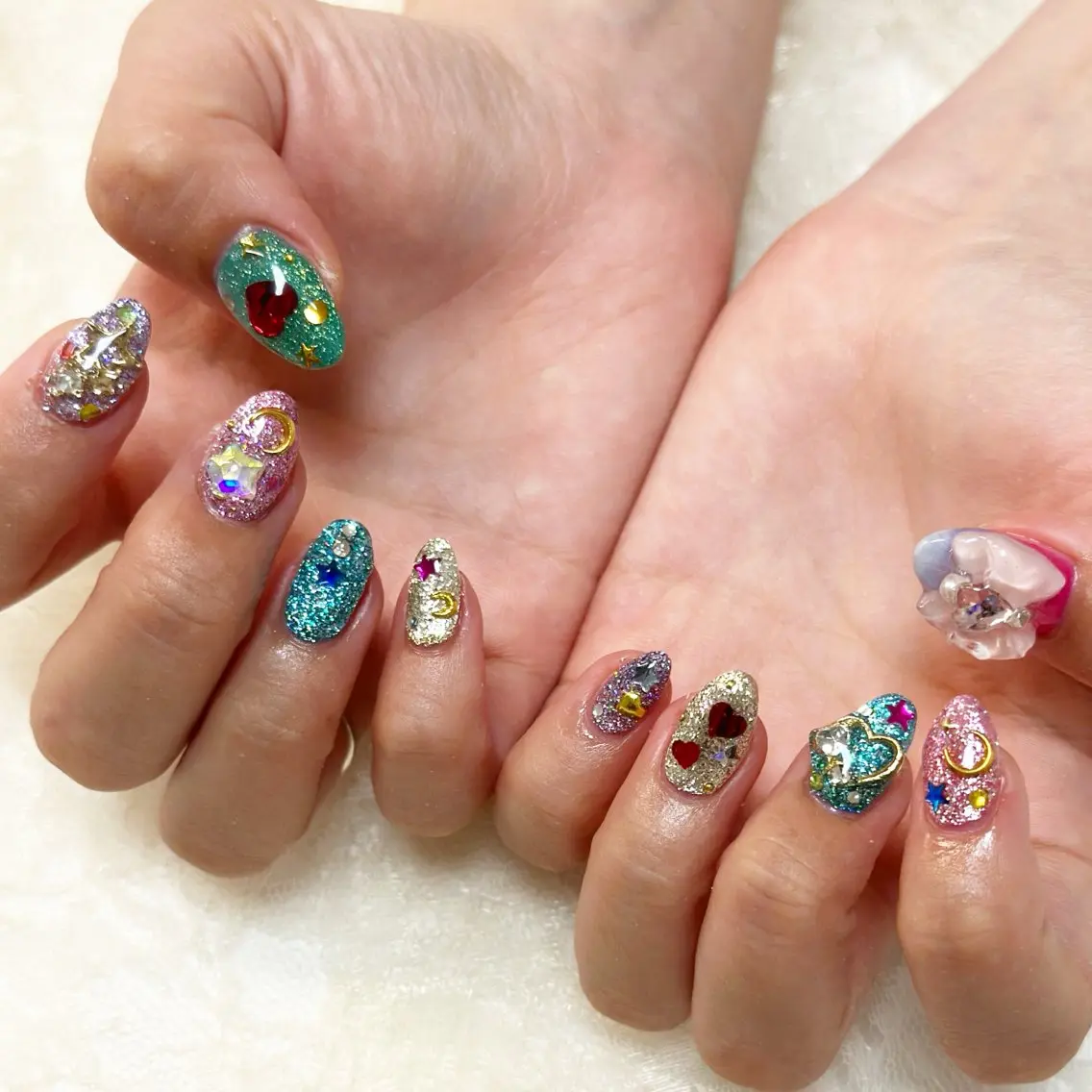 ネイル nailist yuiのネイルデザイン