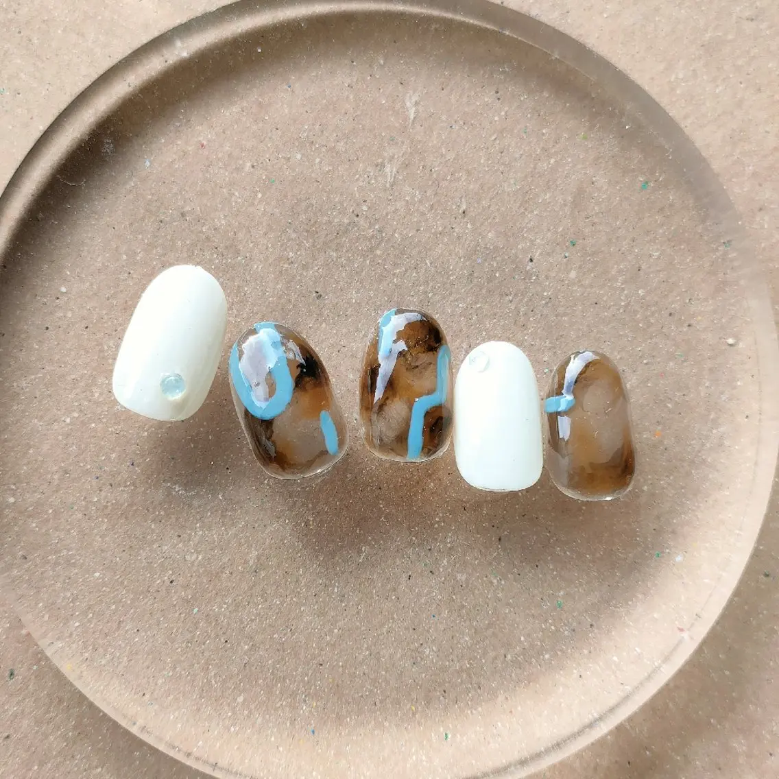 ネイル べっ甲ネイル oir. nailsalonのネイルデザイン