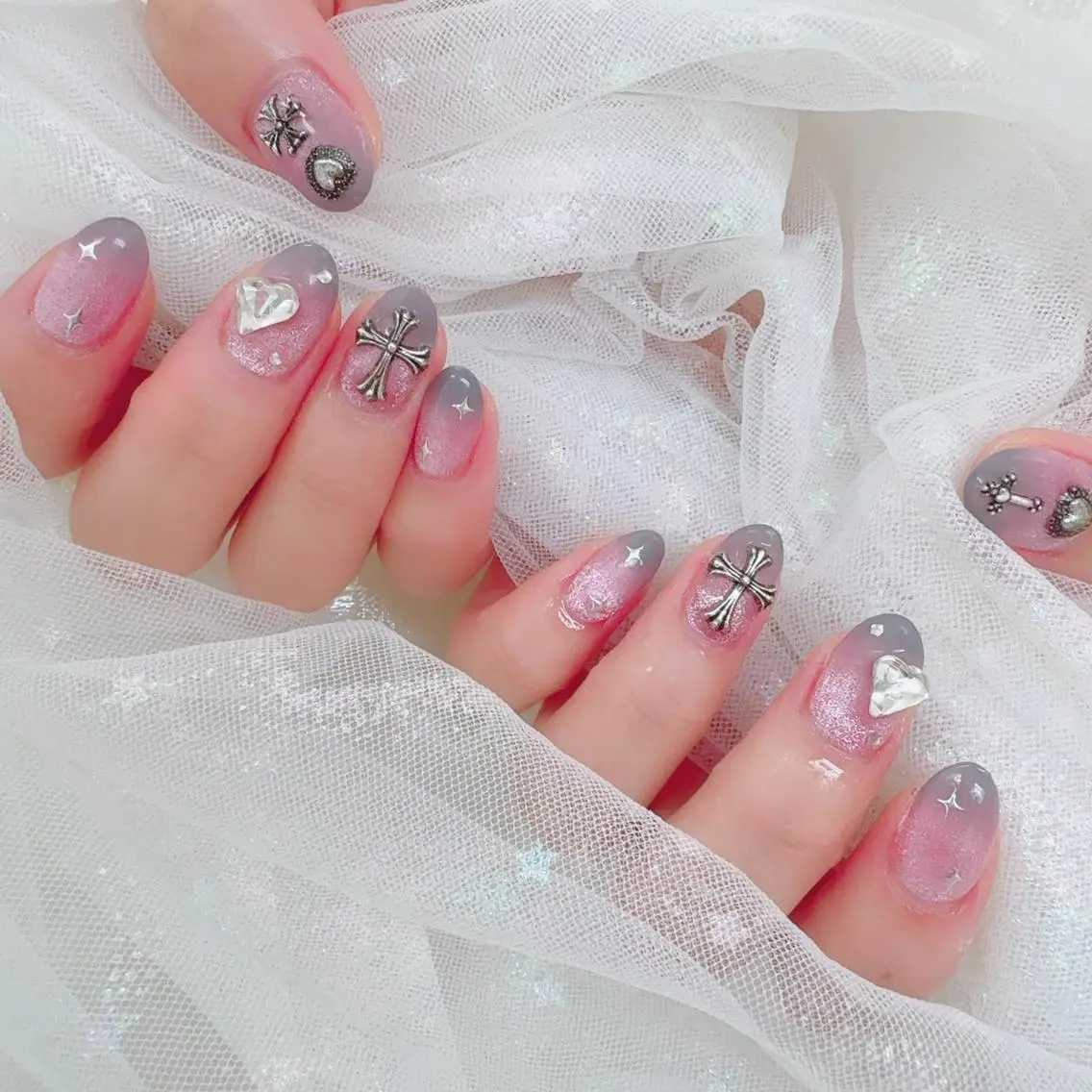 ネイル ハンドネイル 𝑰𝒕𝒐 𝑵のネイルデザイン