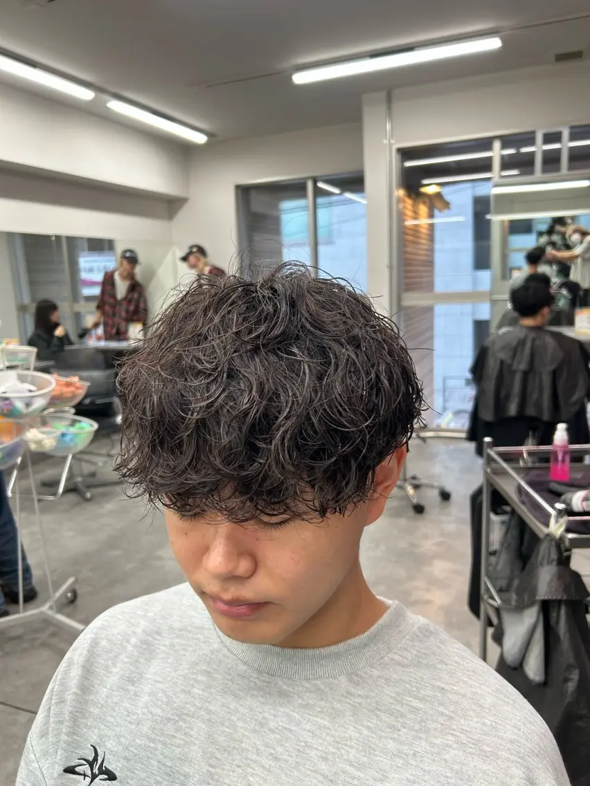 パーマ メンズ カット パーマ ヘアセット パーマ支持率No.1 ❤️🔥安成弾のヘアスタイル