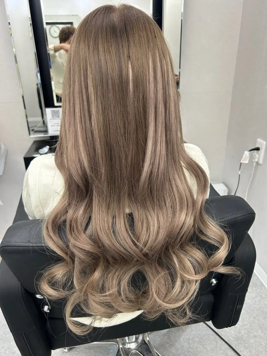 ロング カラー ハイトーンカラー エクステ カット エクステ レイヤー/エクステ alpha下妻のヘアスタイル