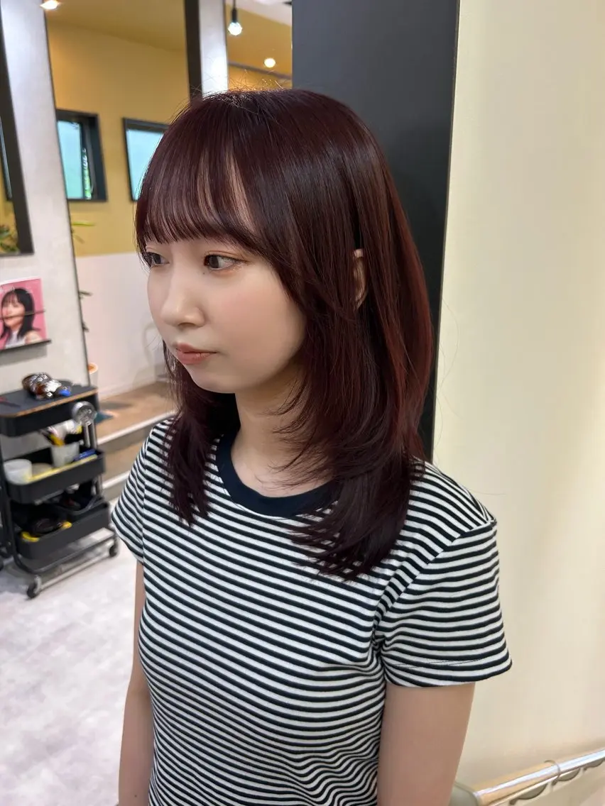 セミロング カラー ブリーチ ブリーチなしカラー レッドカラー カット ヘアカラー トリートメント hubhair レイヤー/透明感のヘアスタイル
