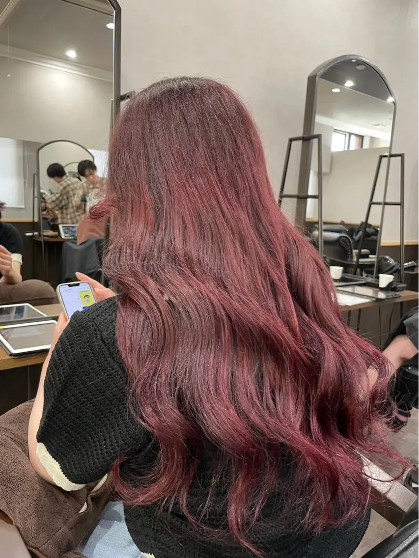カラー ヘアカラー トリートメント Mejia Riseのヘアスタイル