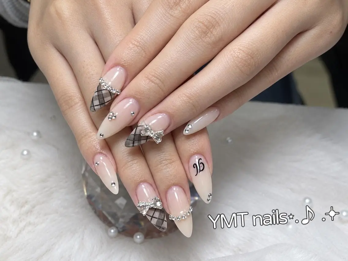 ネイル ハンドネイル YMT nailsのネイルデザイン