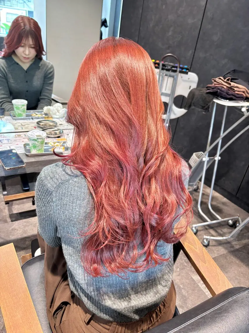 ロング カラー ボルドーカラー 韓国風ヘア 穐田 航のヘアスタイル