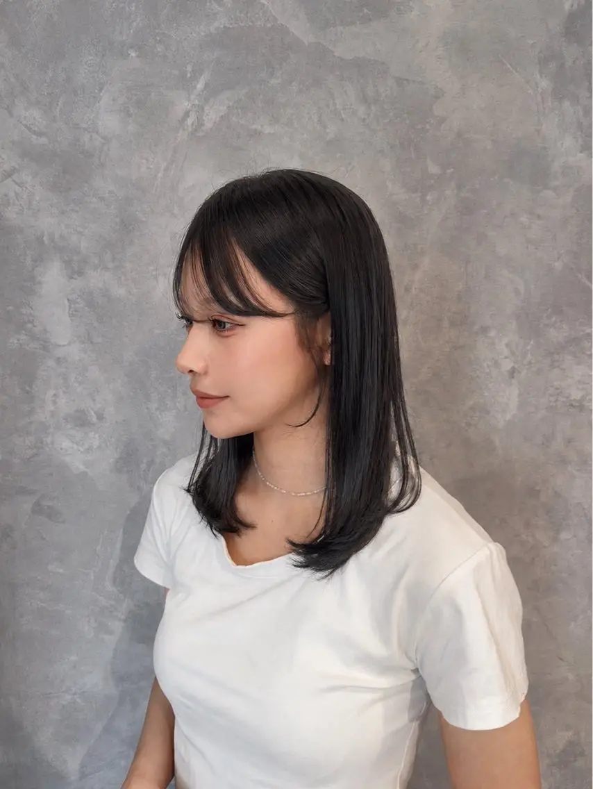 セミロング カット ヘアカラー トリートメント 艶髪カラー/髪質改善 細貝 舞利のヘアスタイル