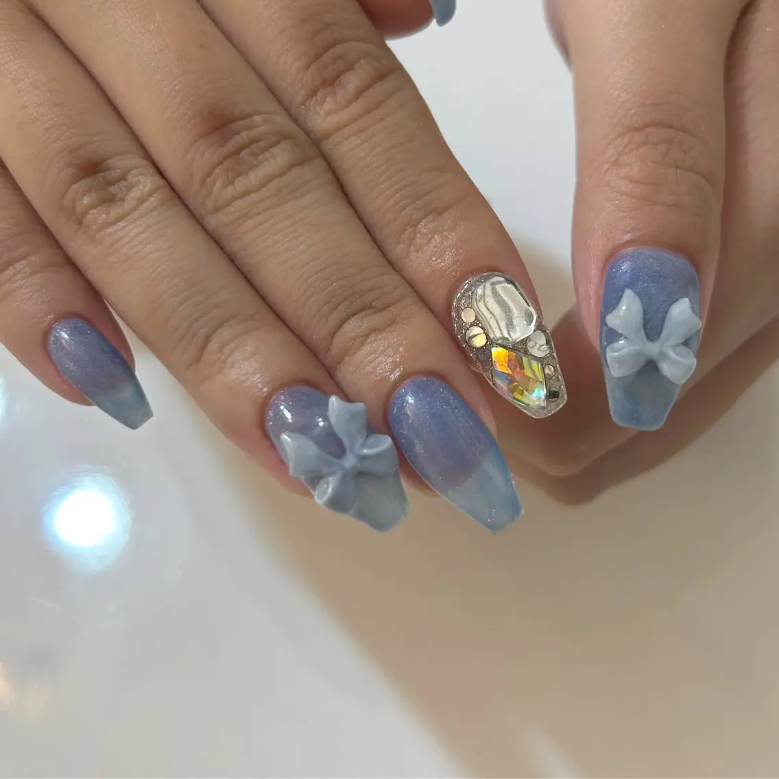ネイル ハンドネイル ViViA momokaのネイルデザイン