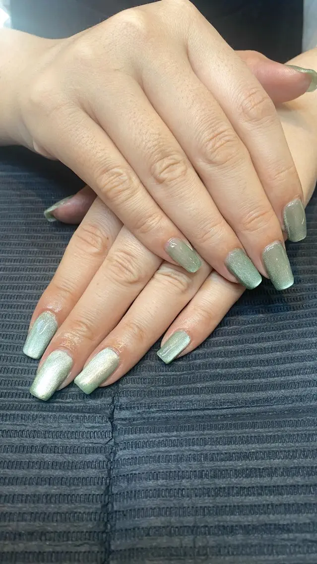 ネイル maninail iswaのネイルデザイン