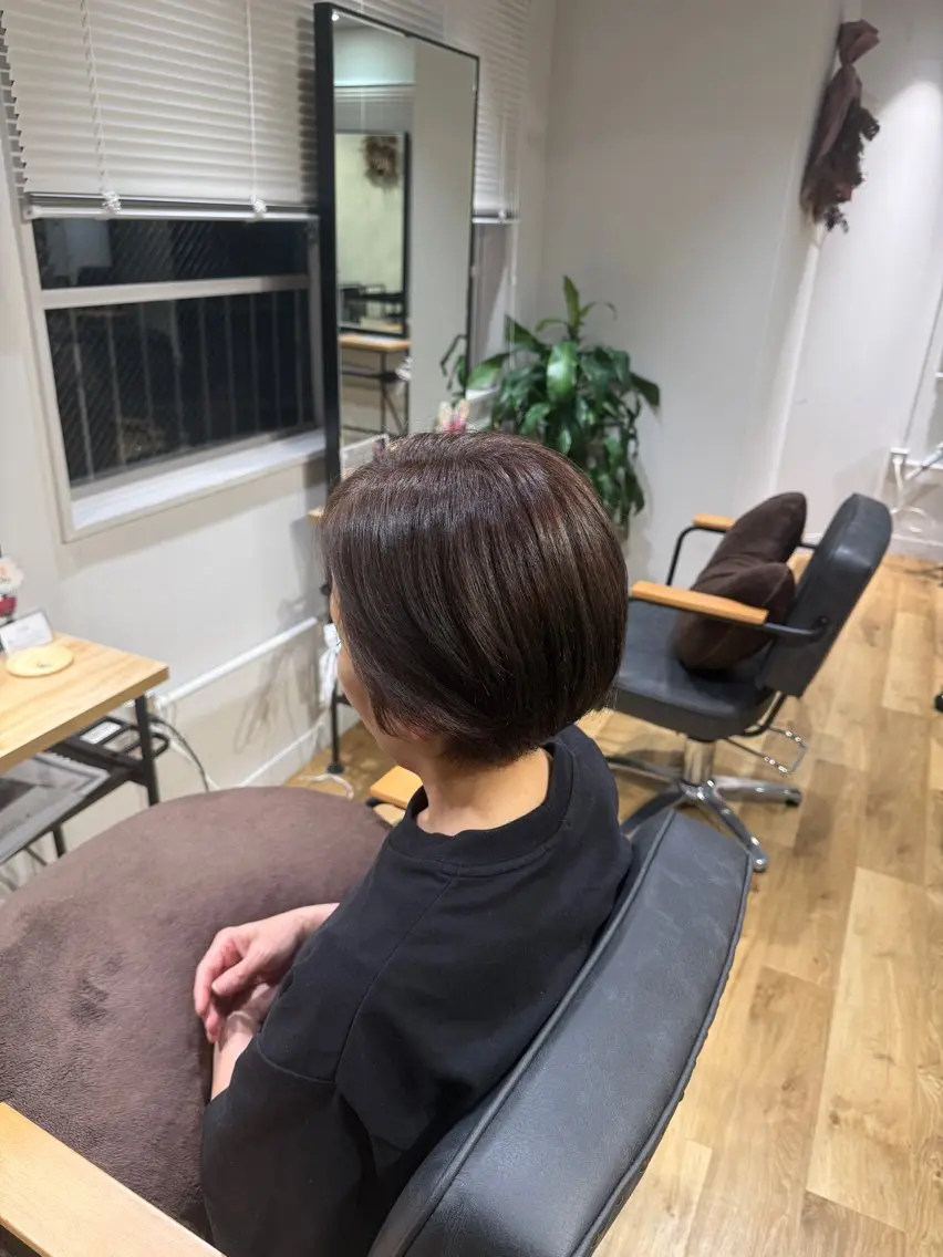 ショート カラー アッシュ アッシュブラウン ブラウンカラー ヘアカラー 中村 凜のヘアスタイル