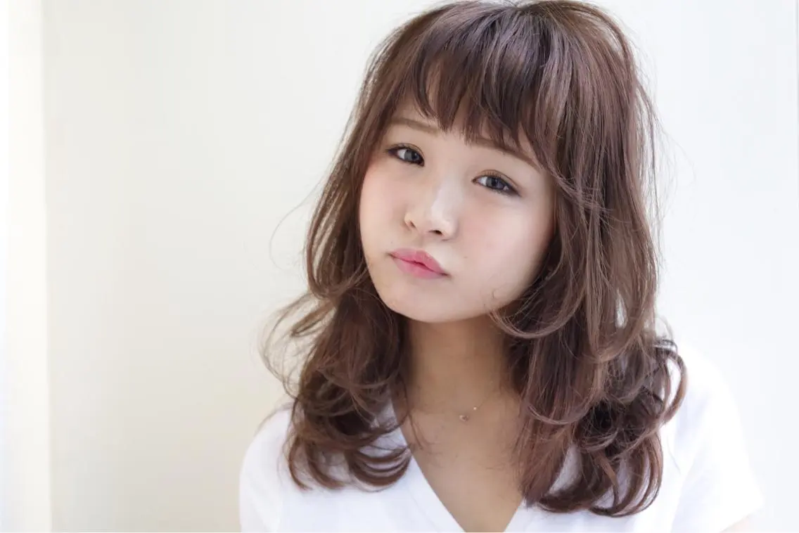 ミディアム タジマ ヤスヒサのヘアスタイル