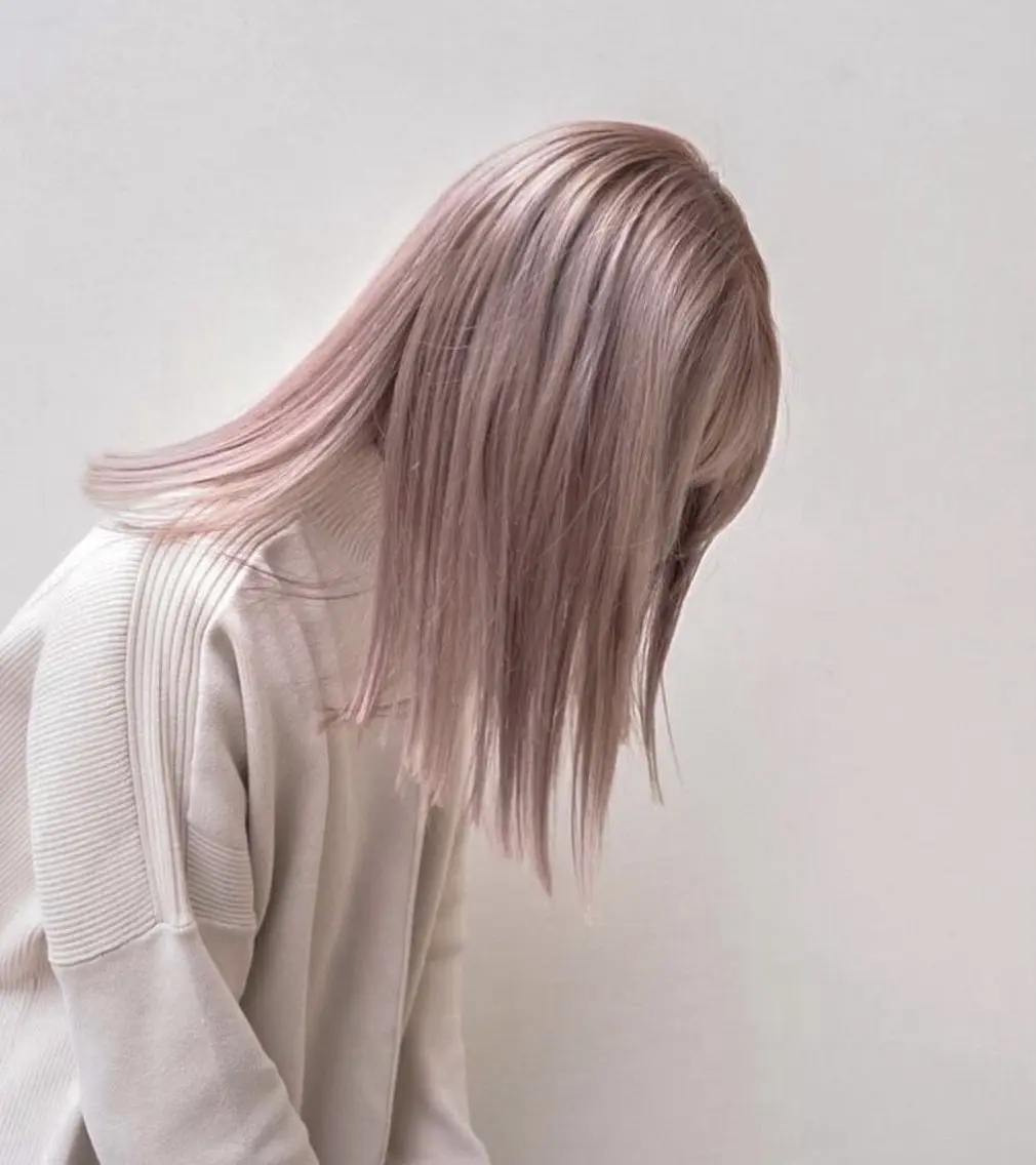 ロング カラー ベージュカラー ヘアカラー 【🥀履歴修正🥀】 ハイトーン職人/拓真のヘアスタイル