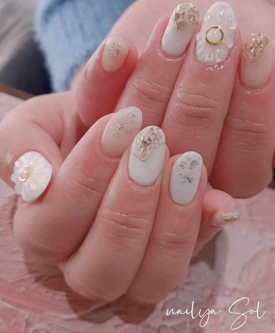 ネイル ハンドケア いとう えみりのネイルデザイン