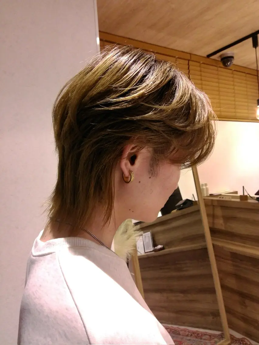 Men's cut🧑🏼＋投頭皮クレンジング炭酸シャンプー🫧(5分スパ付き)の写真