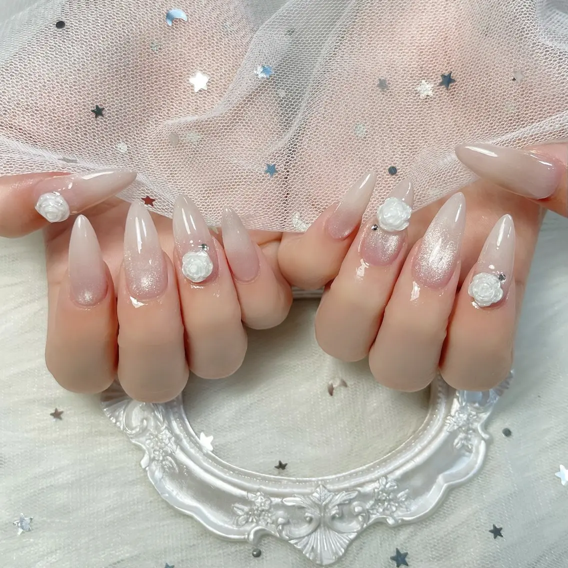 ネイル HIN NAILのネイルデザイン