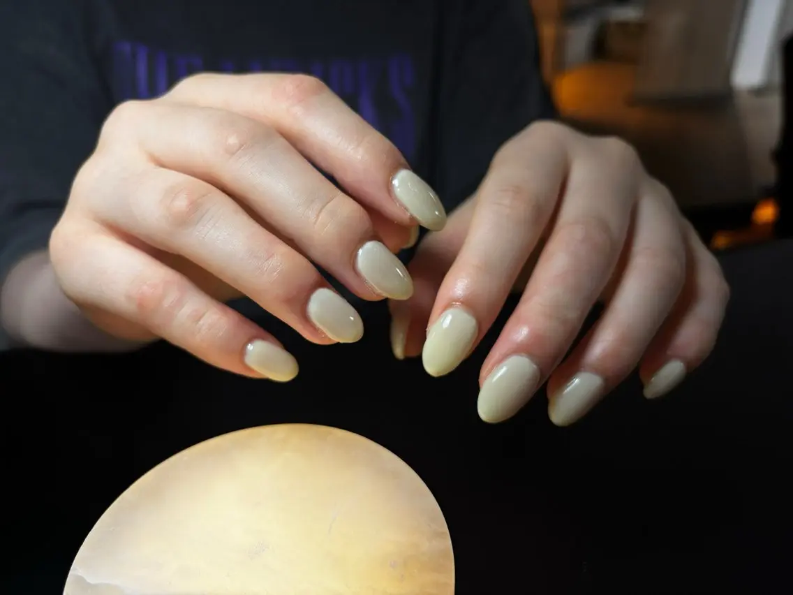 ネイル ワンカラーネイル 黄色 ハンドネイル D.d nail Rinaのネイルデザイン