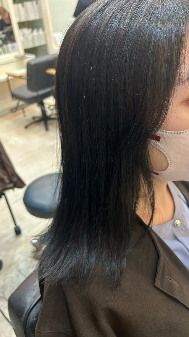セミロング カット ヘアカラー トリートメント 💎イシヅカ ココロ💎のヘアスタイル