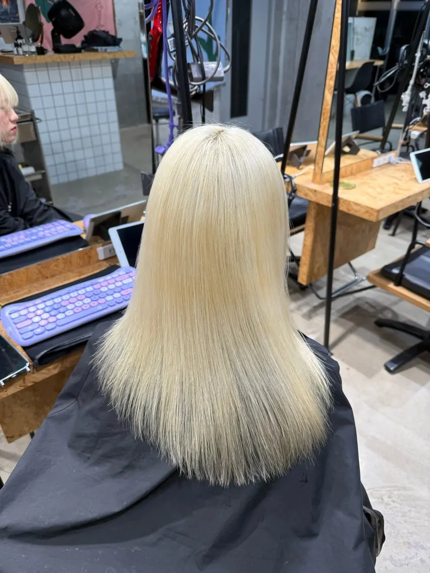 ミディアム カラー ブロンド ピンクカラー ヘアカラー 【🥀履歴修正🥀】 ハイトーン職人/拓真のヘアスタイル