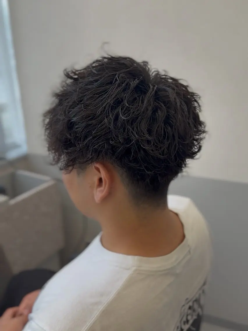 ショート パーマ メンズ カット パーマ トリートメント ヘッドスパ 【tocca茨木】 MOMOKAのヘアスタイル