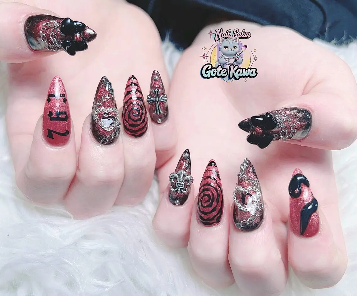 ネイル アートネイル キラキラネイル スカルプネイル ハンドネイル ハンドケア Gote Kawa nail salonのネイルデザイン