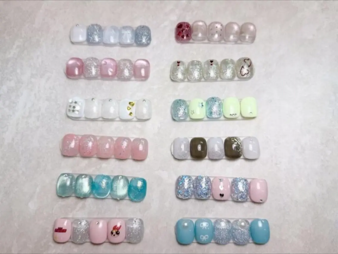 ネイル 💕リリ 🩷のネイルデザイン