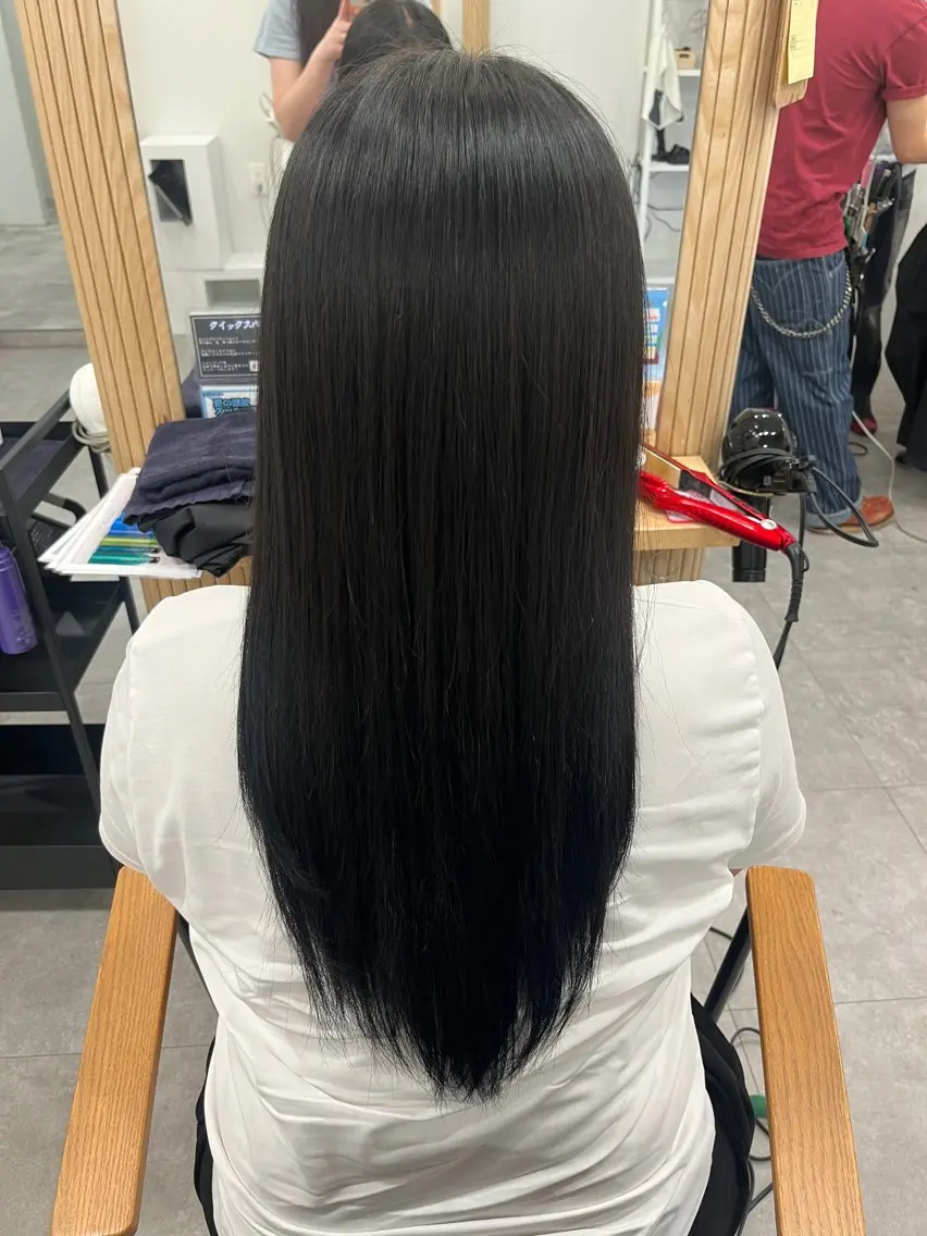 ロング カラー トリートメント ヘアカラー みう SHIANのヘアスタイル