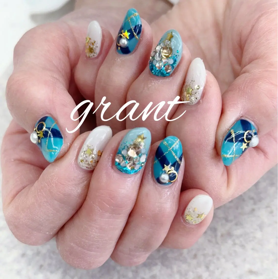 ネイル 冬ネイル クリスマス ハンドネイル nailsalon grantのネイルデザイン