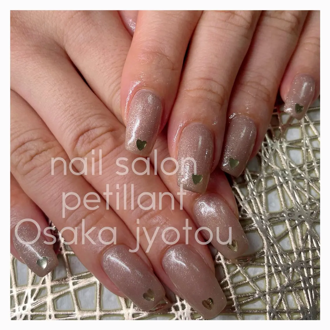 ネイル アートネイル ゴールド ハート nail salon petillantのネイルデザイン