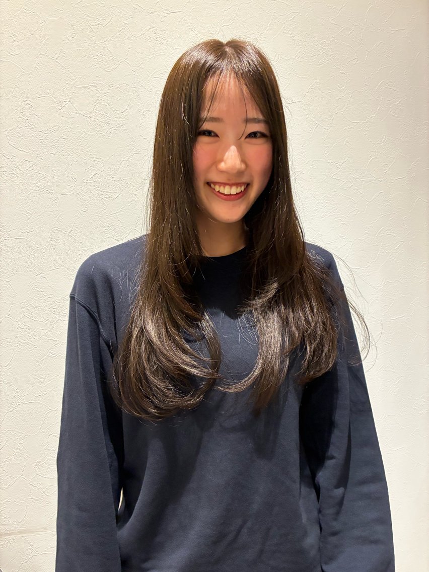 ロング 佐野 岬のヘアスタイル
