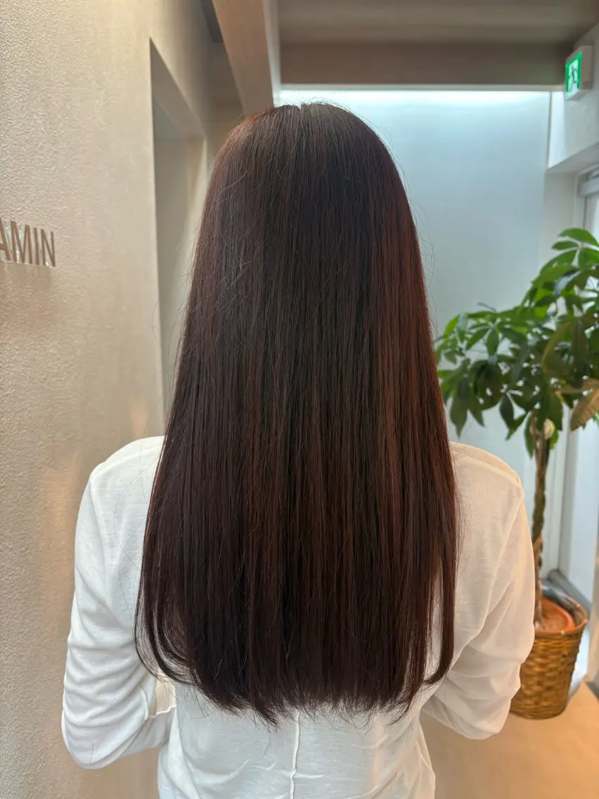 ロング カット ヘアカラー トリートメント ヘッドスパ 茉 菜のヘアスタイル