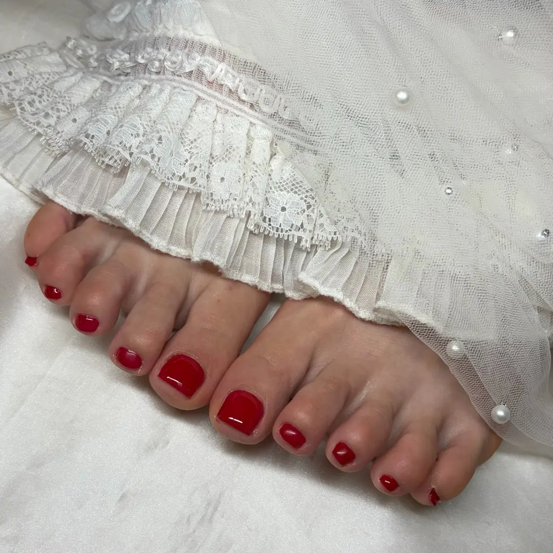 ネイル フットネイル ワンカラーネイル フットネイル sissy moeのネイルデザイン