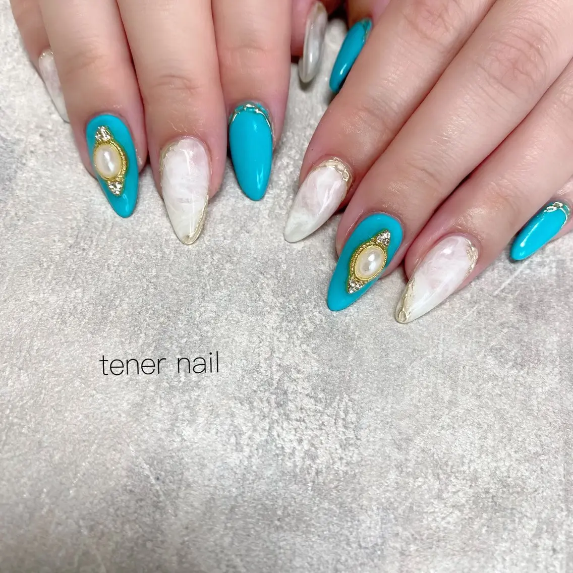 ネイル 大理石ネイル(マーブル) ホワイト テネルネイル tener nailのネイルデザイン