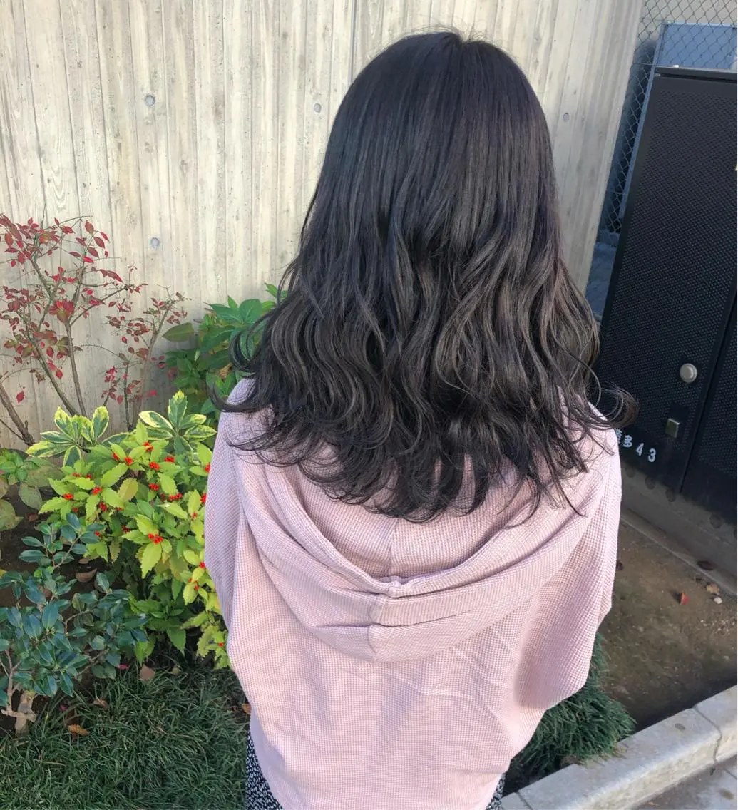 ロング カラー アッシュ アッシュブラウン ブラウンカラー Loob.TOKYO MIYA🌈のヘアスタイル