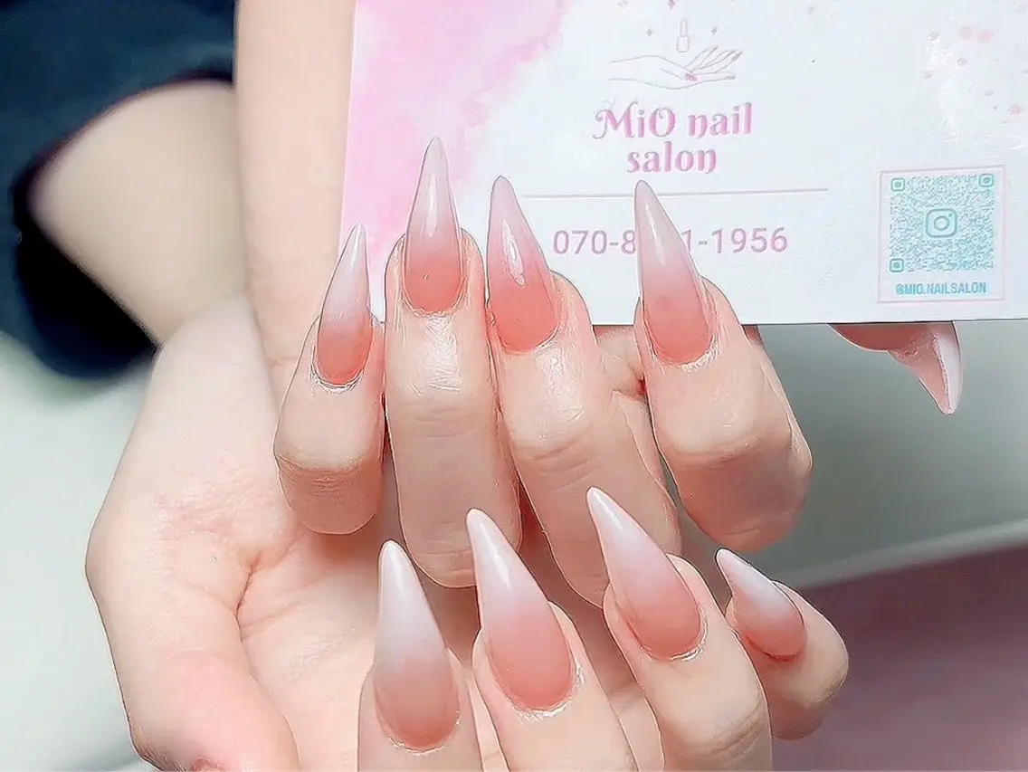 ネイル ジェルネイル 韓国ネイル 持ち込み オフィスネイル ワンホンネイル MiO Nailのネイルデザイン