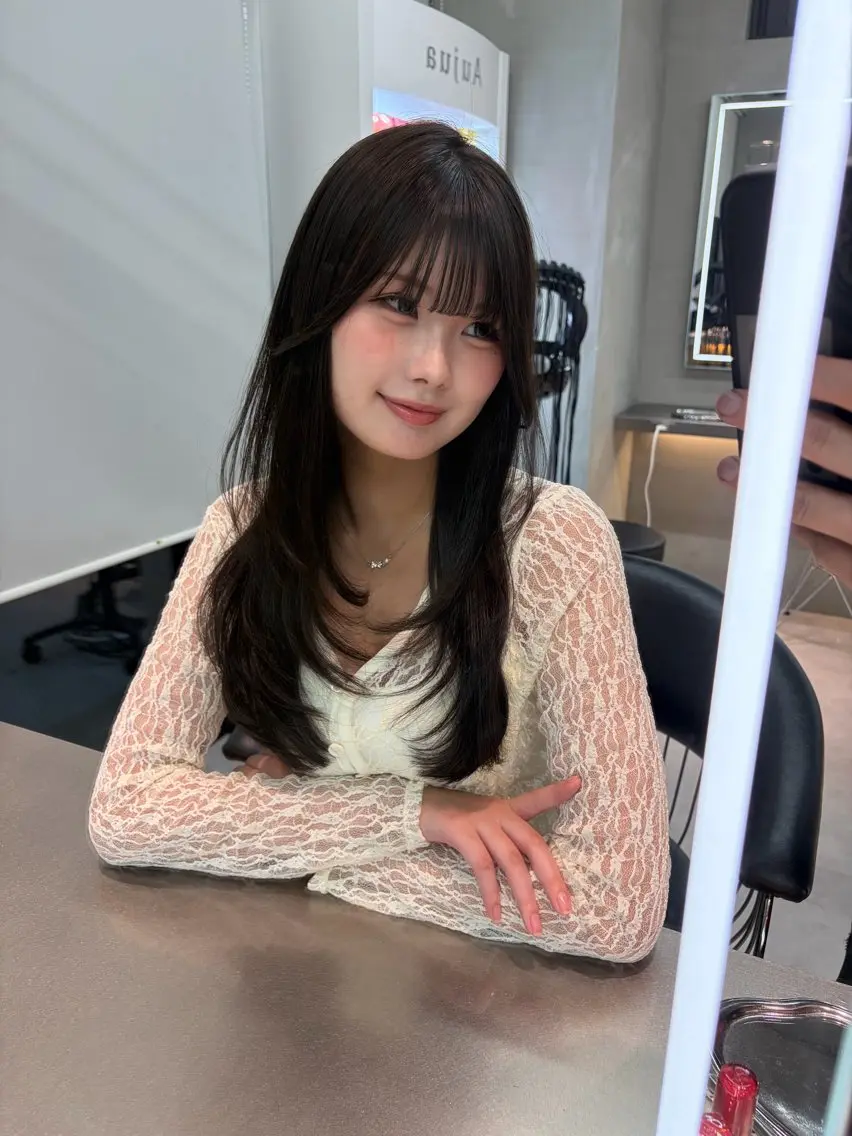 セミロング カラー ヘアアレンジ ベージュカラー ブリーチ 透明感カラー ブリーチなしカラー 髪質改善 ヘアカラー トリートメント 【博多髪質改善】 吉村 清志のヘアスタイル