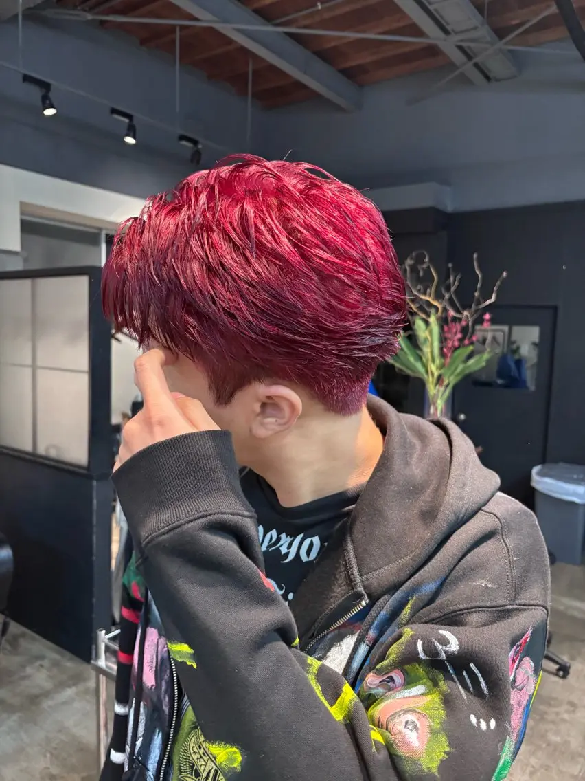 ショート ヘアカラー メンズカット/ 透明感カラー　ヒジリのヘアスタイル