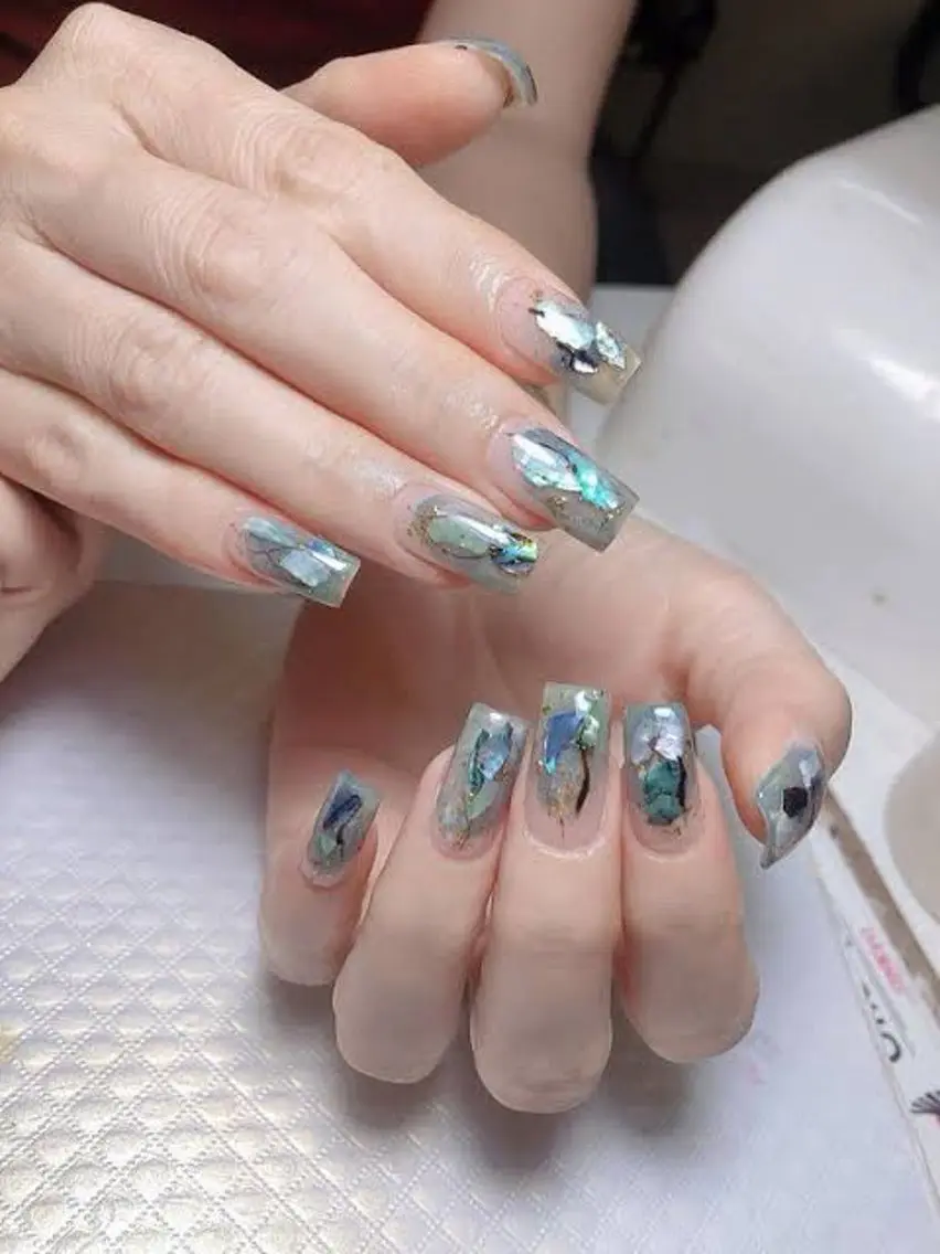ネイル アートネイル 成人式 ジェルネイル ニュアンスネイル ネイルチップ Kora Nailのネイルデザイン