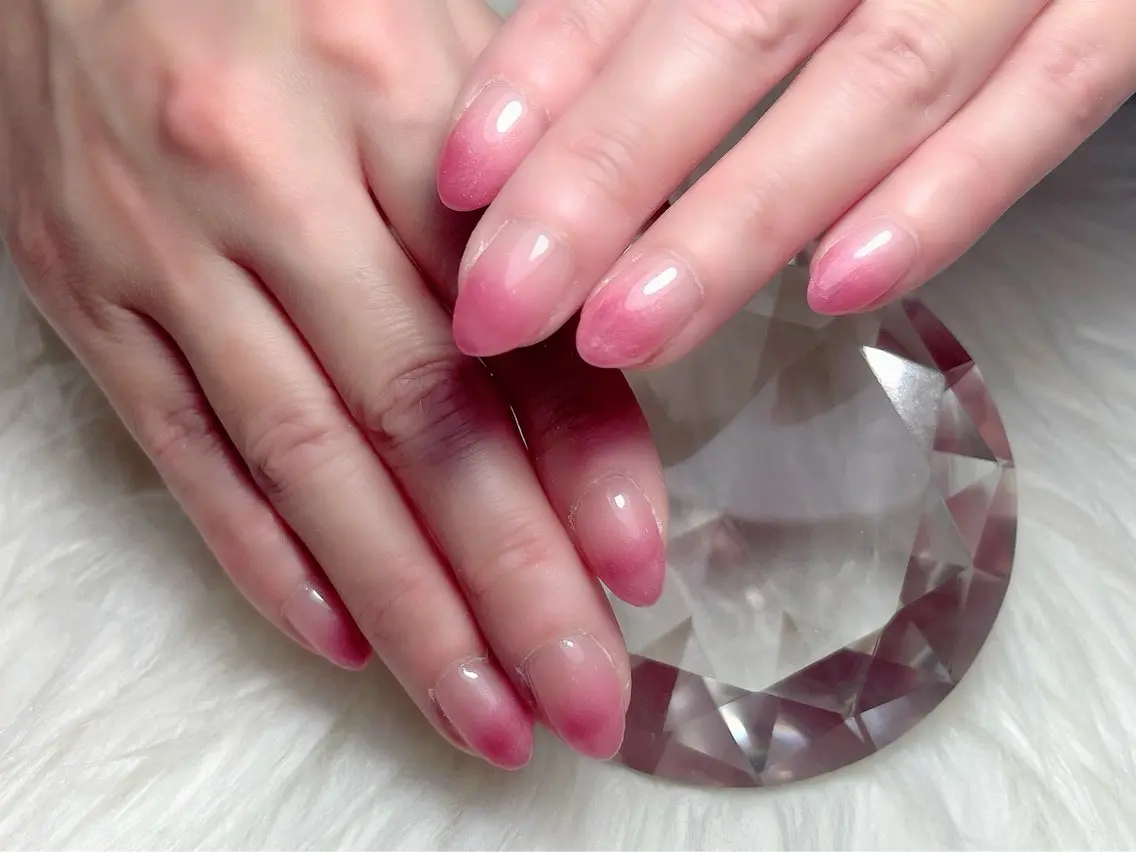 ネイル WHITE NAIL 大島のネイルデザイン